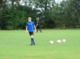 Eerste training SJO D.Z.C. '09/S.K.N.W.K. JO14-1 van het seizoen 2022-2023 (113/116)